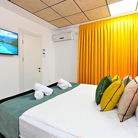 Yalarent Malina Motel In Tiberias Ngoại thất bức ảnh