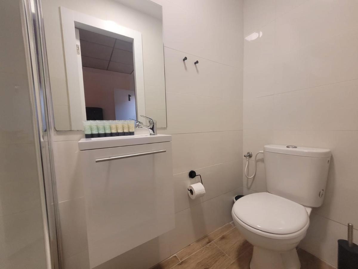 Yalarent Malina Motel In Tiberias Ngoại thất bức ảnh